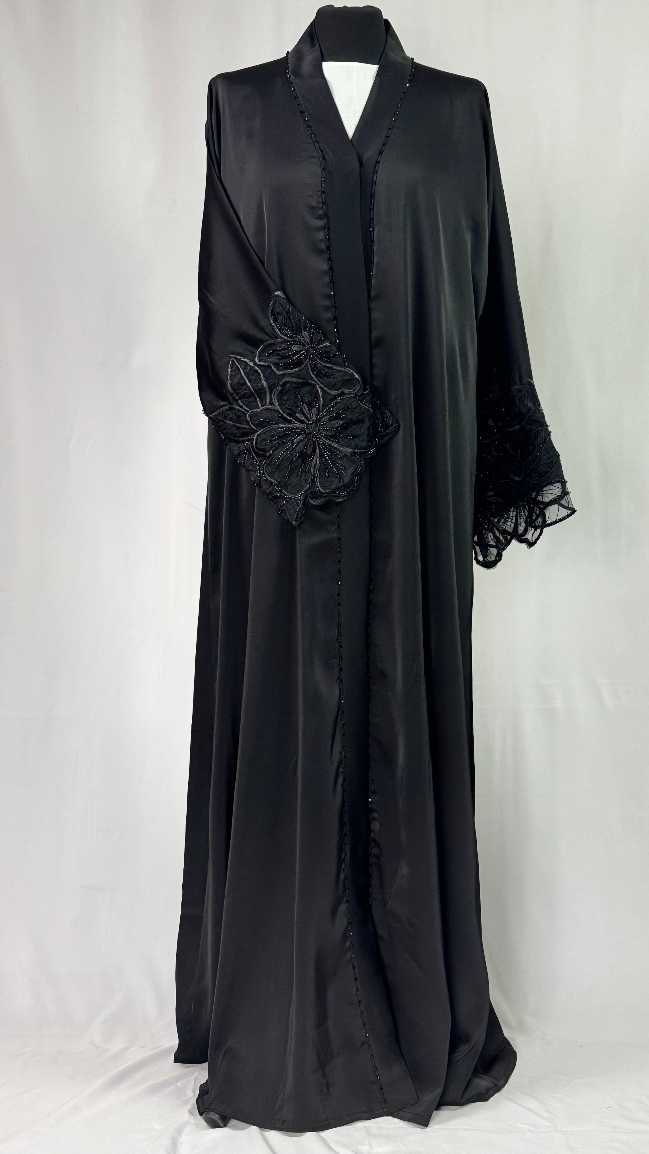 Sahara Lace Abaya