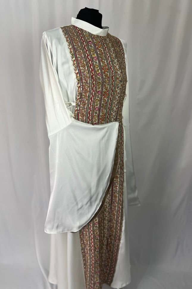 Noor-e- Zareen