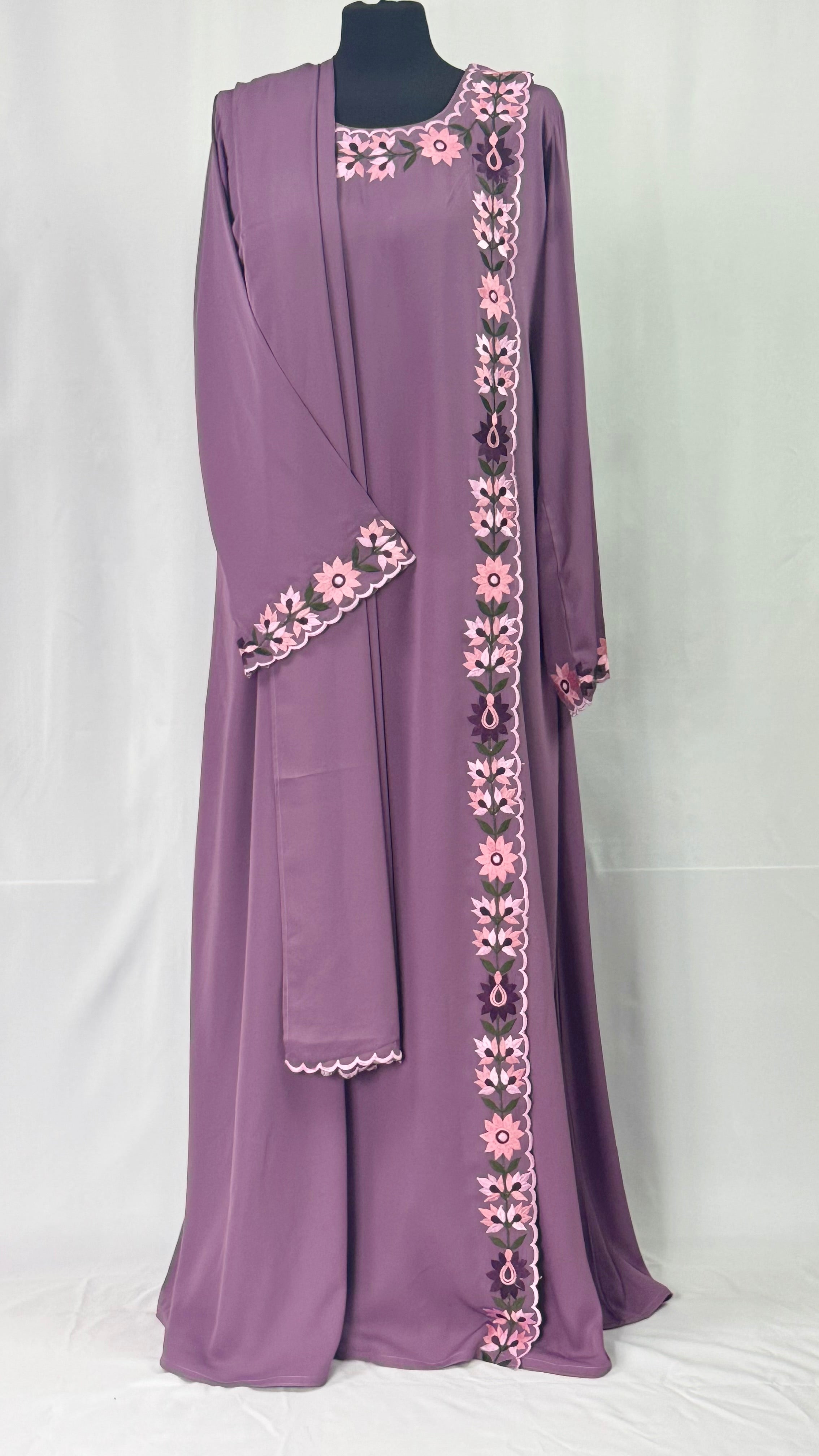 Blossom Edge Abaya