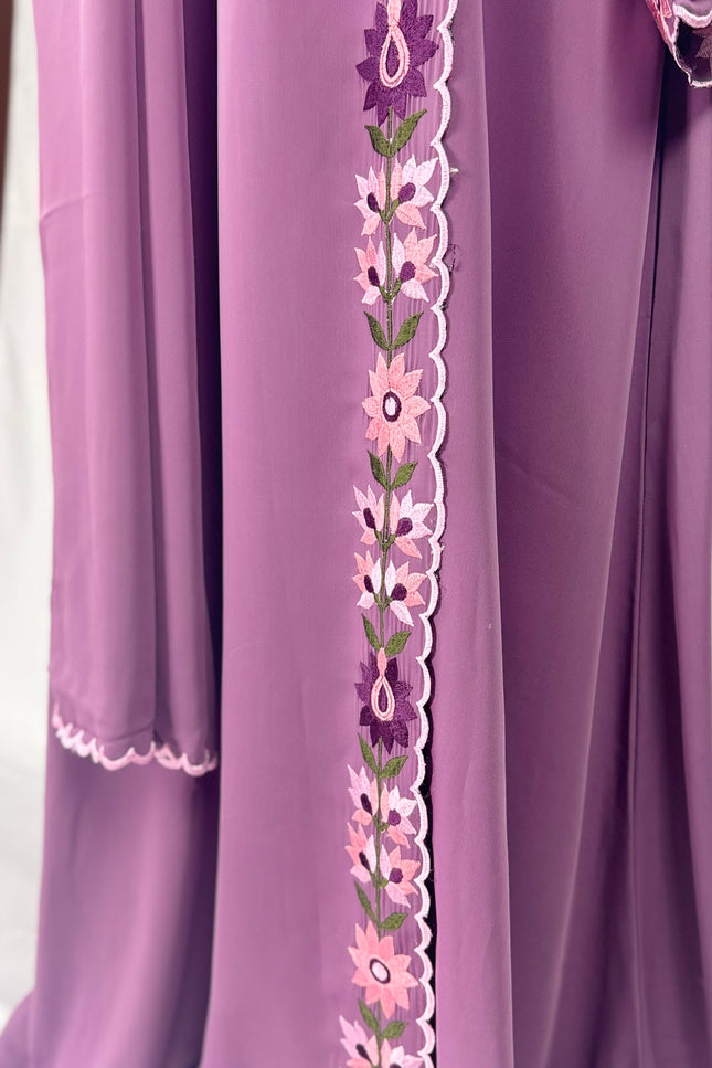 Blossom Edge Abaya