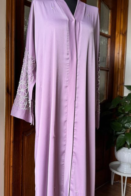 Lilac Bloom Abaya