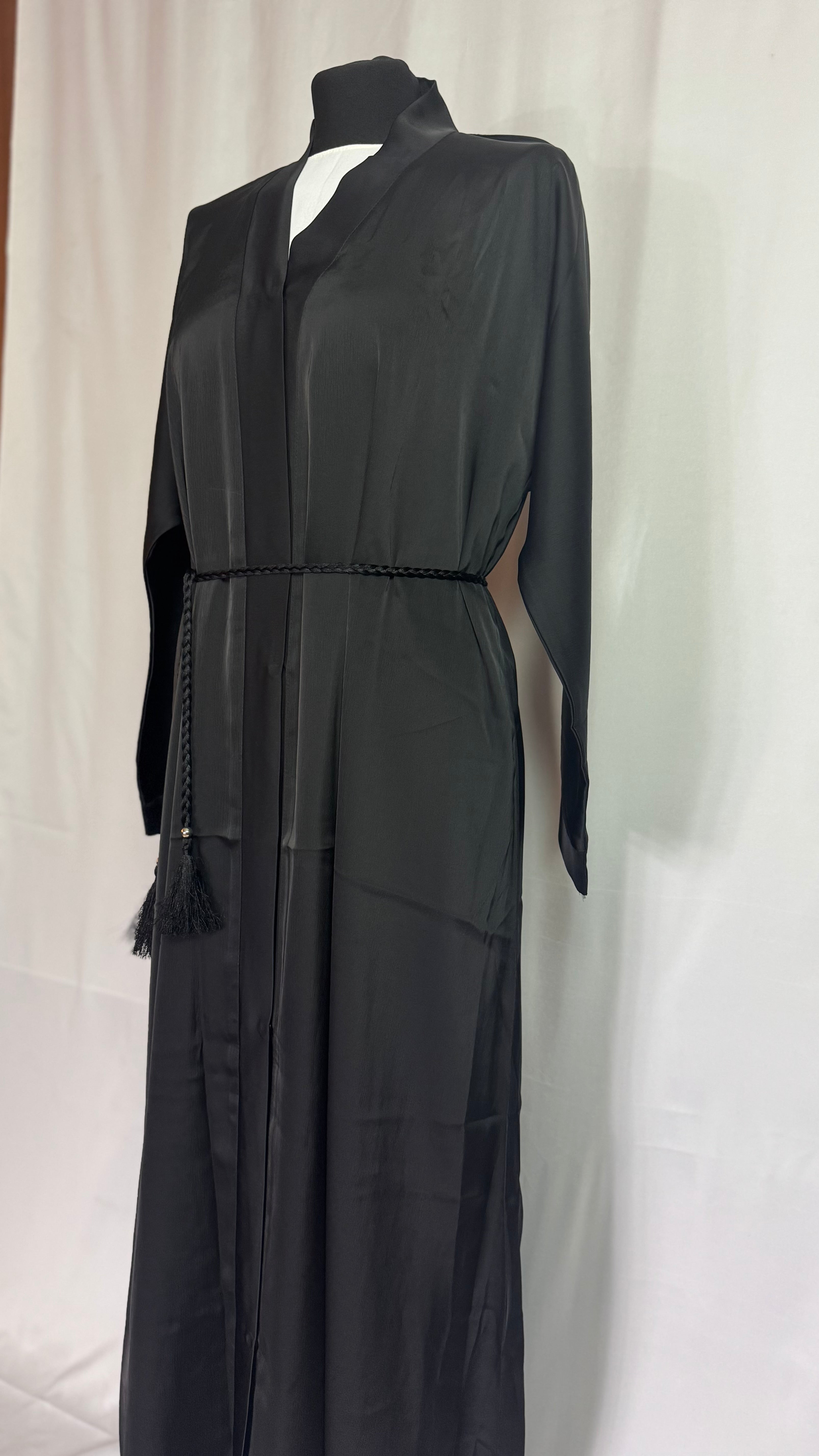 Pure Form Abaya