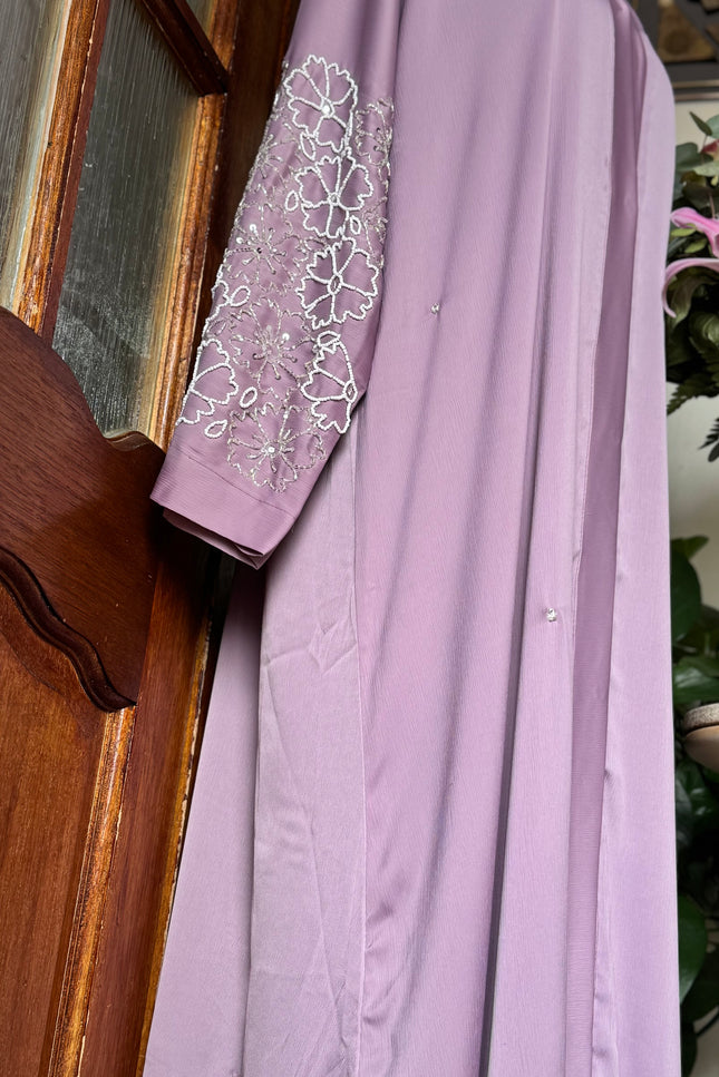 Lilac Bloom Abaya